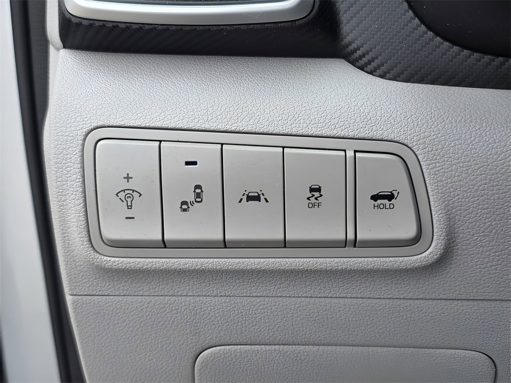 Used 2019 Hyundai Tucson Sport image 25