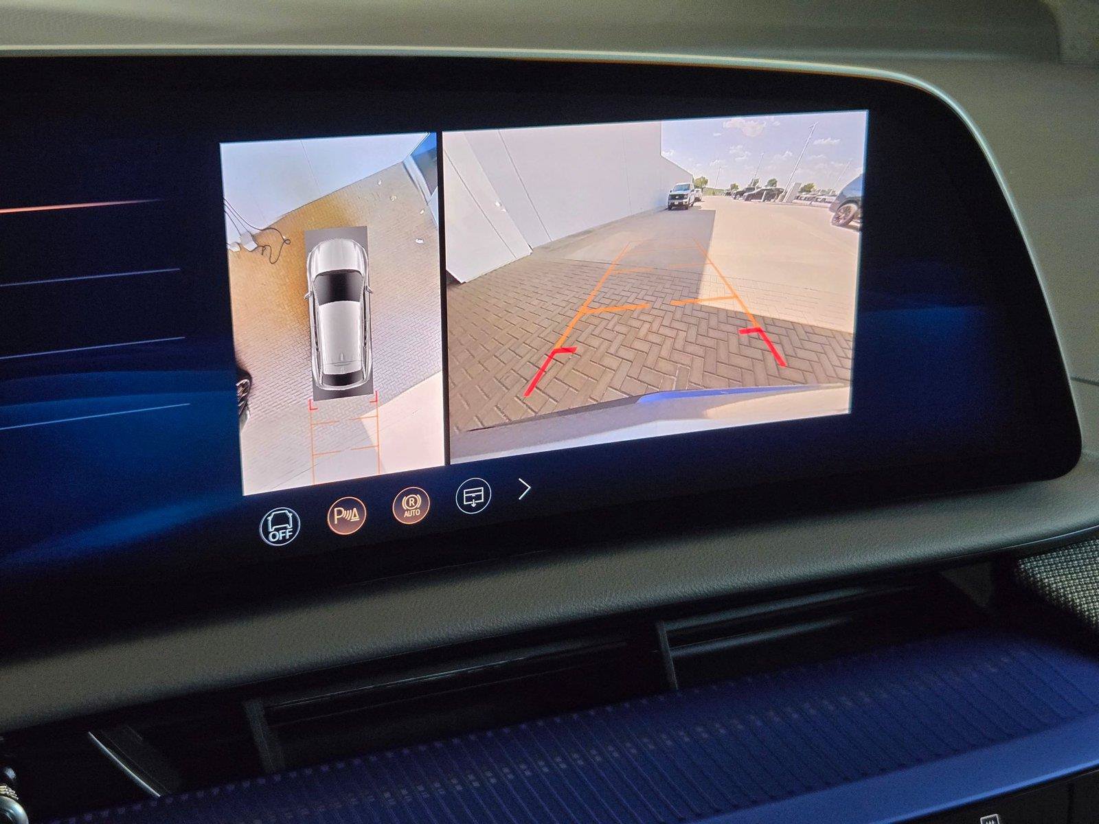 New 2027 Cadillac Optiq Sport RWD image 18