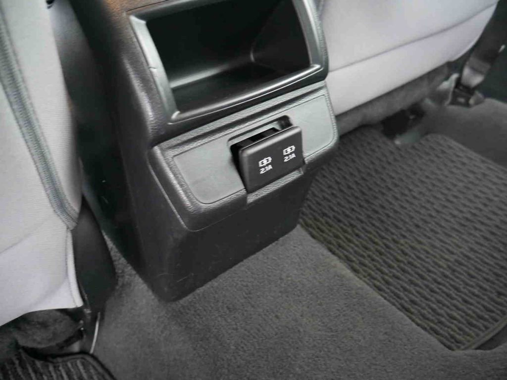 Used 2019 Subaru Outback 2.5i Premium image 17