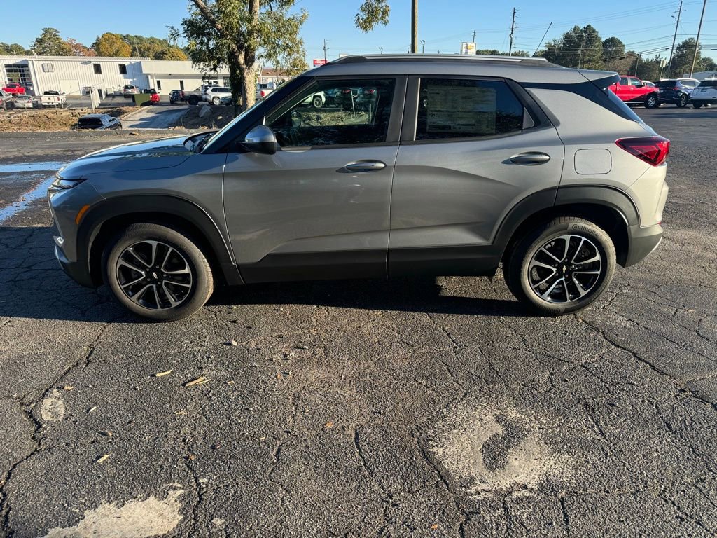 New 2026 Chevrolet TrailBlazer LT w/ Convenience Package image 2