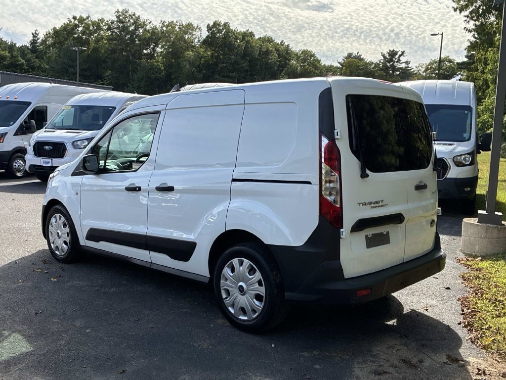Used 2022 Ford Transit Connect XL FWD image 5