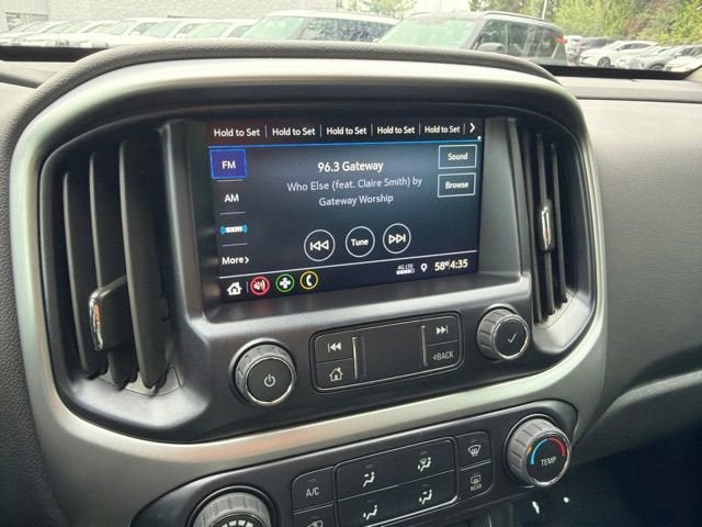 Used 2022 Chevrolet Colorado LT w/ Safety Package AWD/4WD image 14