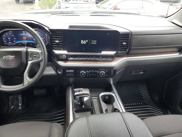 Used 2025 Chevrolet Silverado 1500 RST AWD/4WD image 15