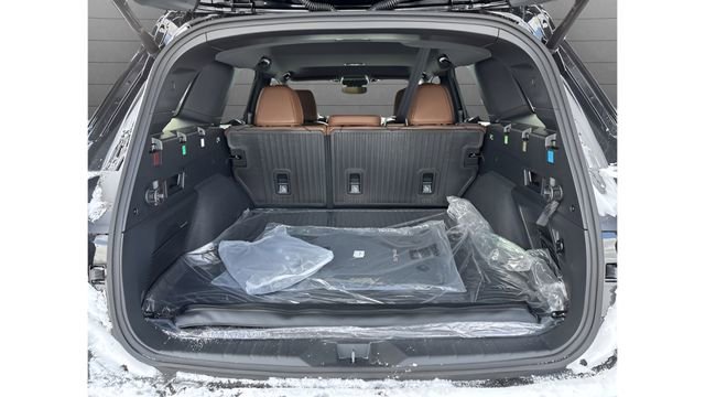 New 2026 Subaru Outback Touring XT image 30