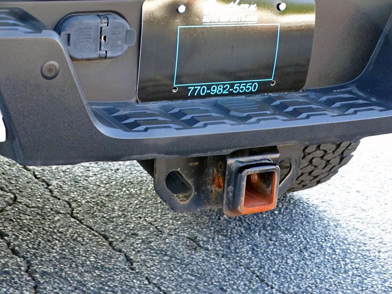 Used 2017 Toyota Tacoma Limited w/ Tow Package AWD/4WD image 13