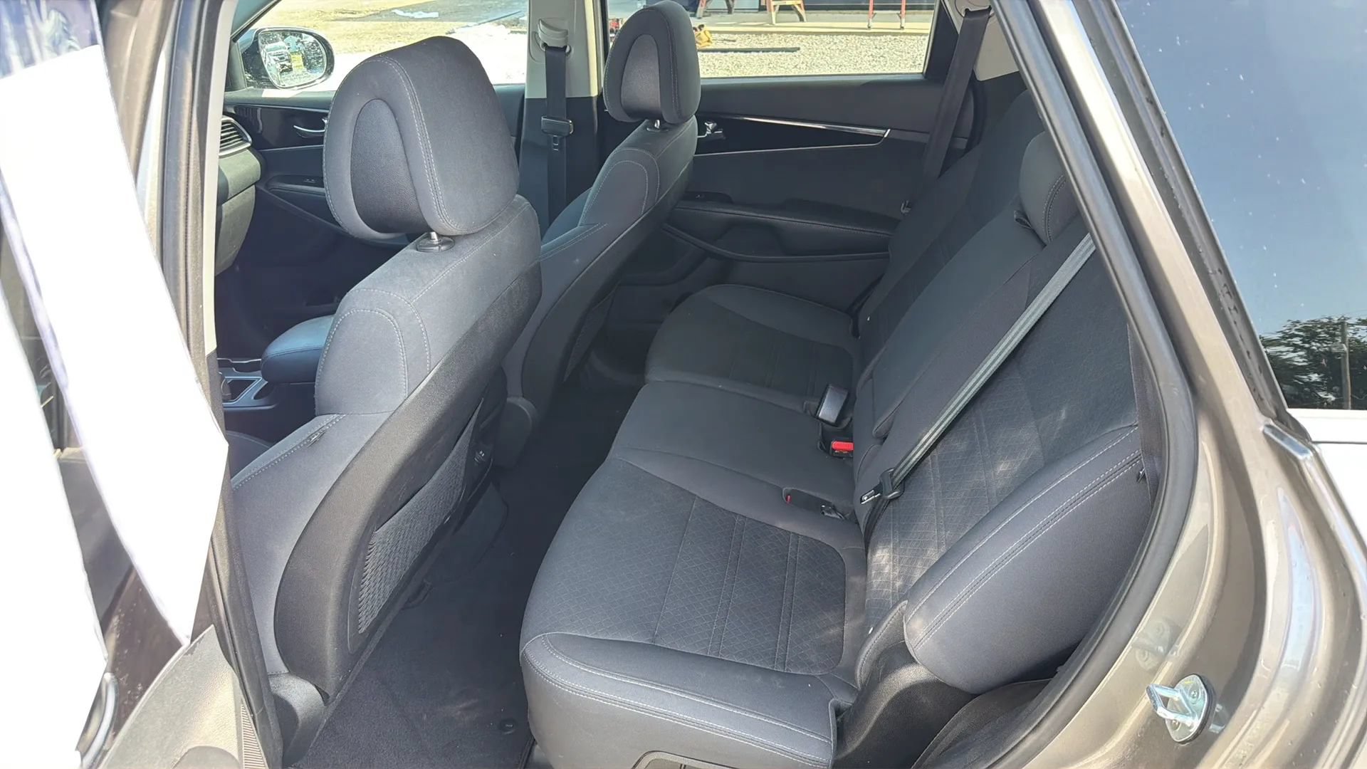 Used 2016 Kia Sorento AWD w/ LX Convenience Package image 17