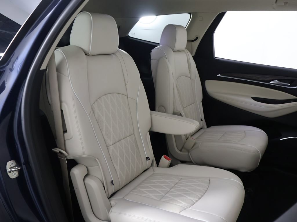 Used 2023 Buick Enclave Avenir w/ Avenir Technology Package FWD image 40
