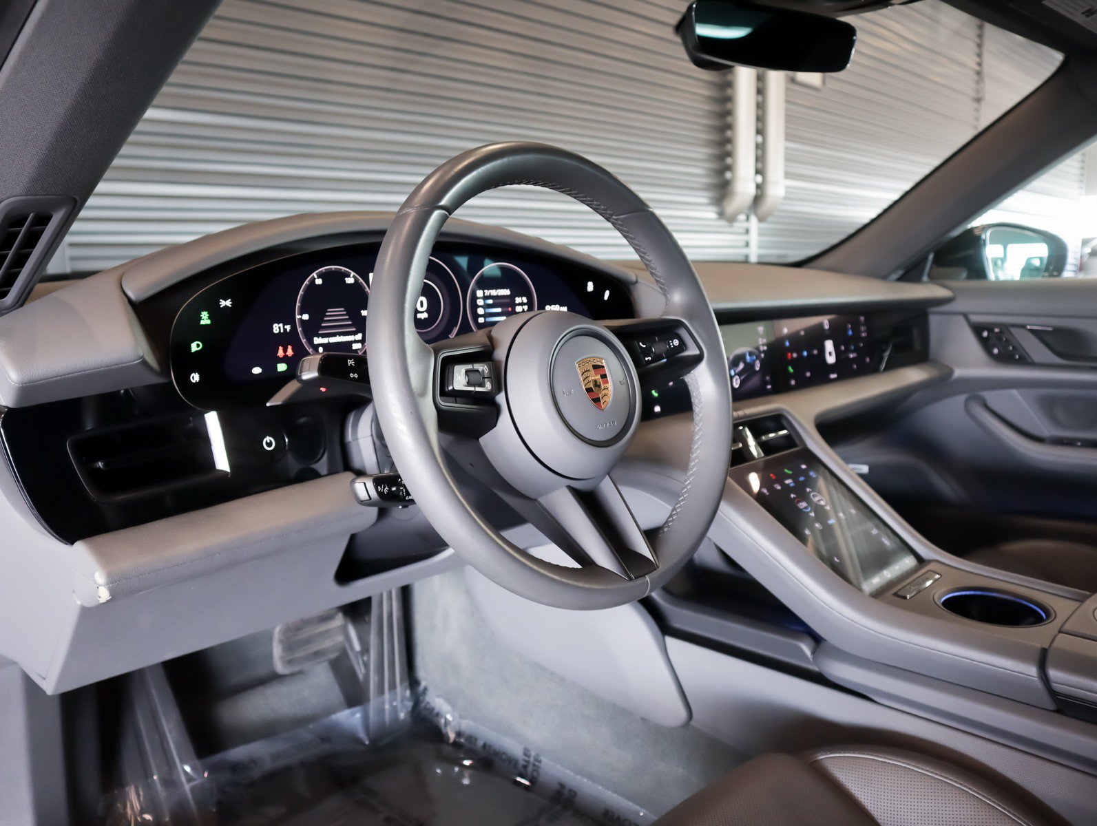 Certified 2021 Porsche Taycan RWD image 4
