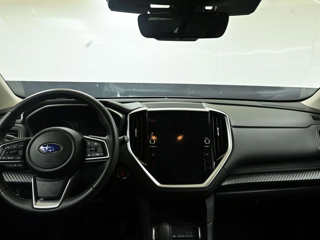 Used 2024 Subaru Ascent Premium w/ Convenience Package image 24