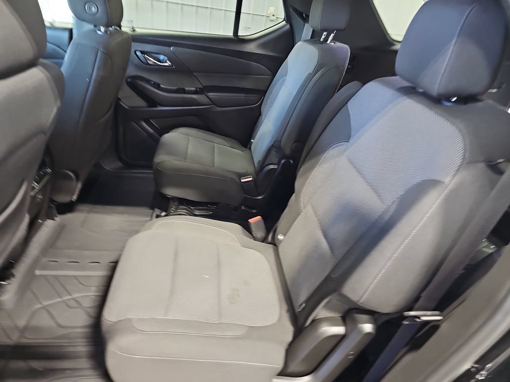Used 2023 Chevrolet Traverse LT w/ LPO, Floor Liner Package AWD/4WD image 14