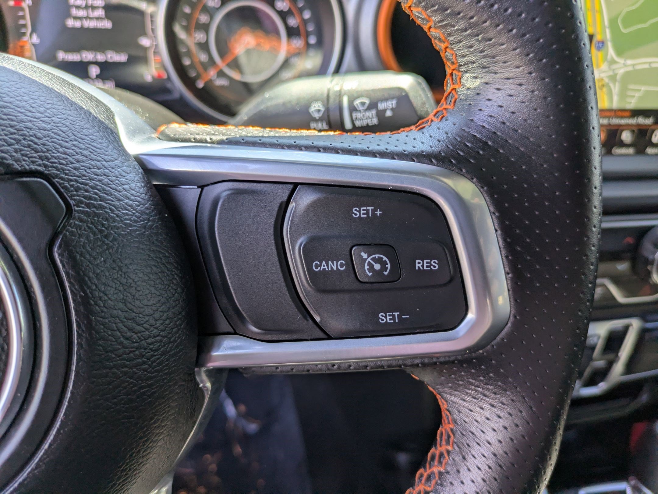 Used 2023 Jeep Gladiator Mojave w/ Trailer Tow Package AWD/4WD image 18