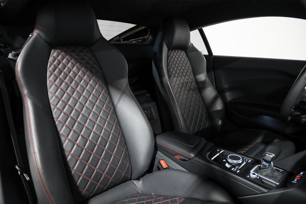 Used 2022 Audi R8 V10 performance image 25