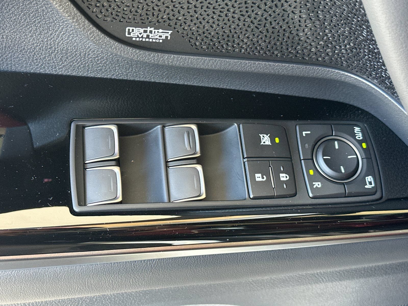 Used 2026 Lexus LX 700h F Sport AWD/4WD image 12