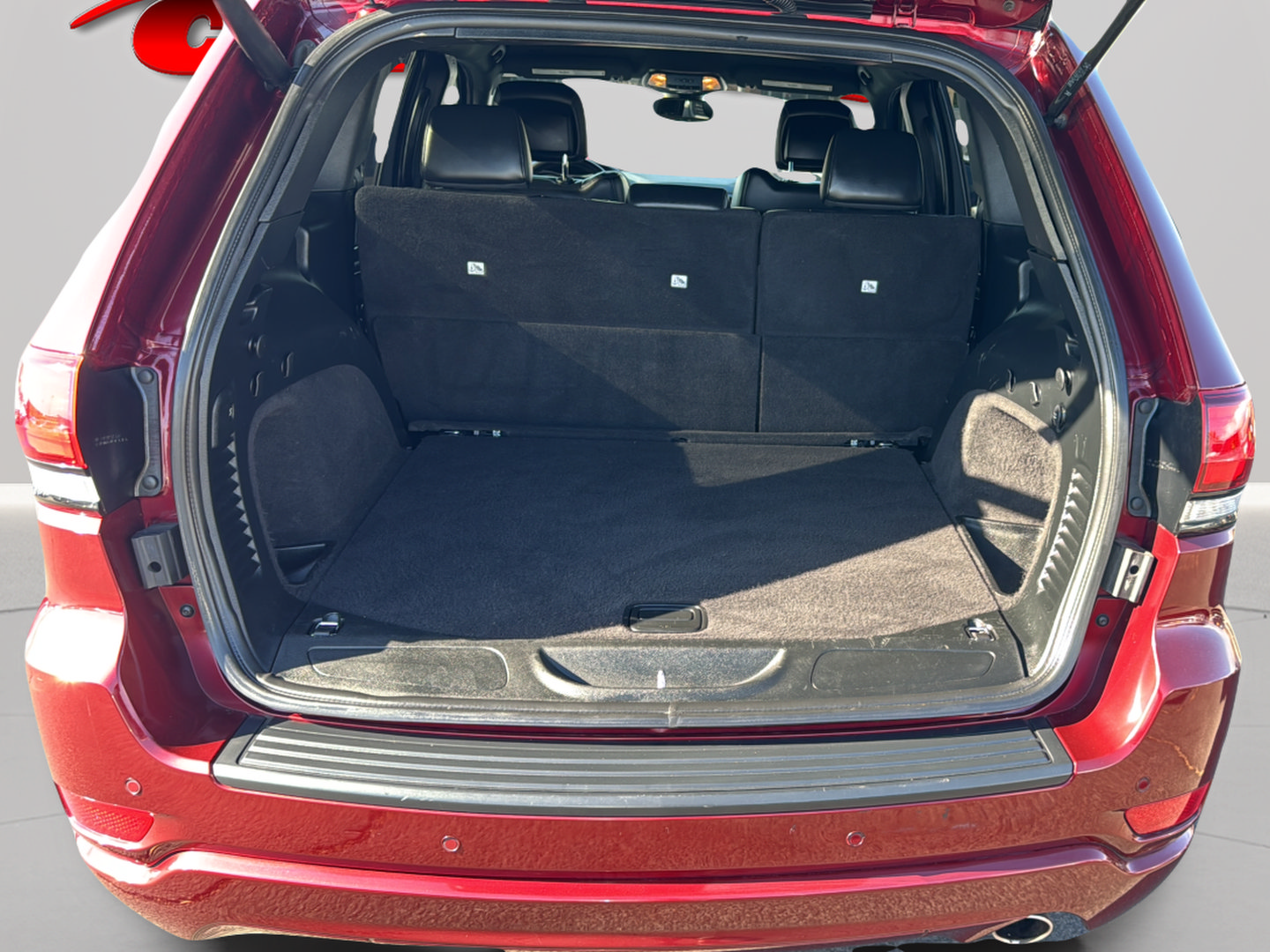 Used 2019 Jeep Grand Cherokee Altitude RWD image 22