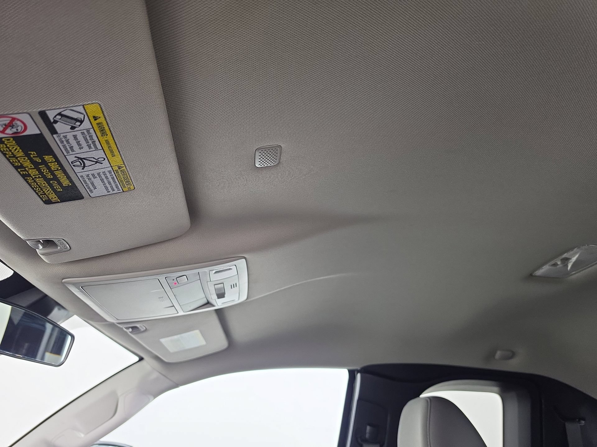 Used 2022 Toyota Tacoma SR5 w/ SR5 Appearance Package (SM) RWD image 27