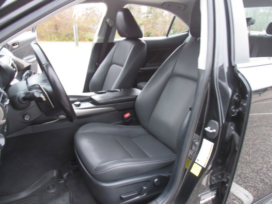 Used 2020 Lexus IS 300 AWD w/ Premium Package image 49