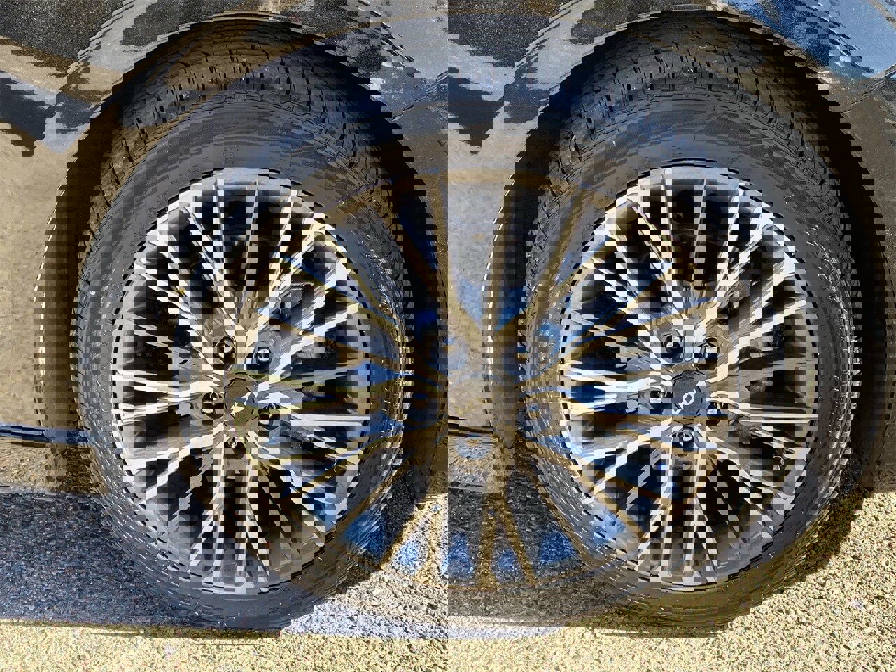 Certified 2024 Kia Forte GT-Line w/ GT-Line Premium Package image 9