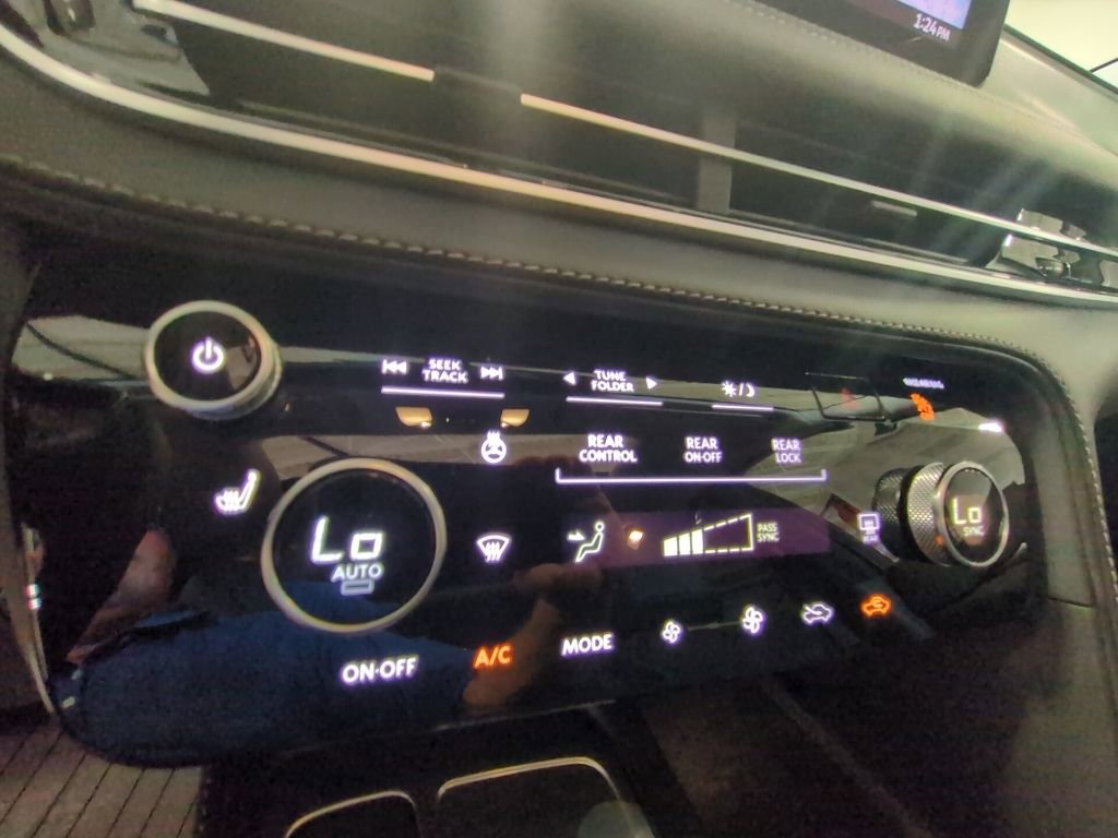 New 2026 INFINITI QX60 Pure w/ Cargo Package AWD/4WD image 19