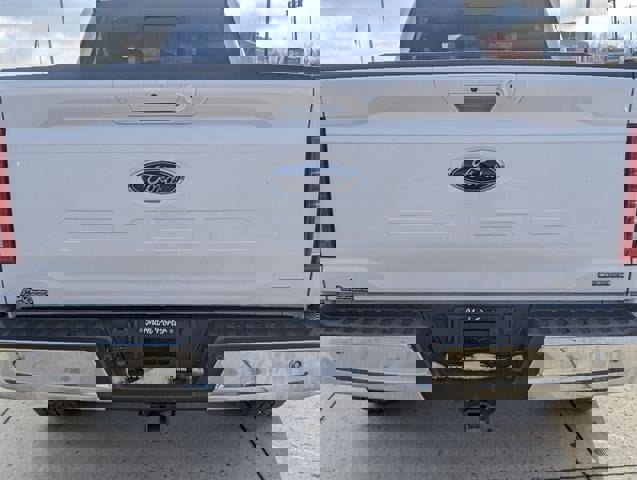 Used 2022 Ford F150 Lariat w/ Equipment Group 501A Mid image 10