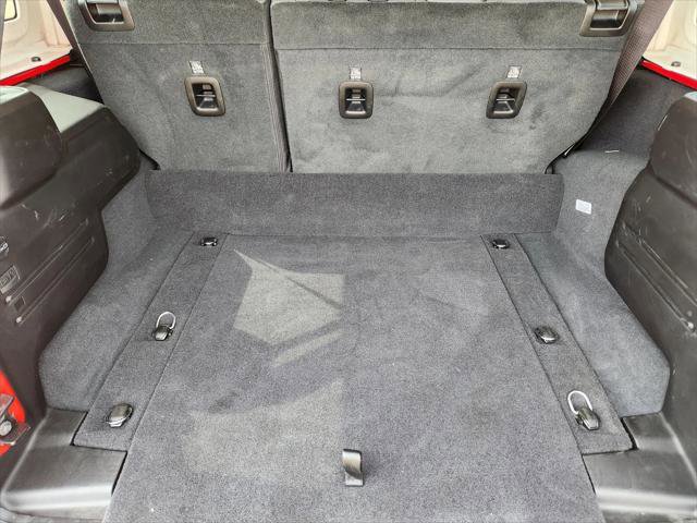 Certified 2025 Jeep Wrangler Sahara image 41