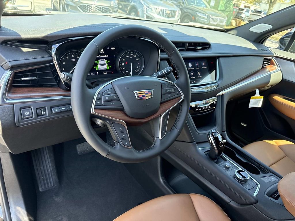 New 2026 Cadillac XT5 Premium Luxury w/ LPO, Bronce Accent Package image 33