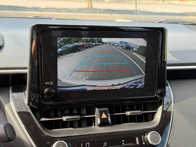 Used 2024 Toyota Corolla LE FWD image 21