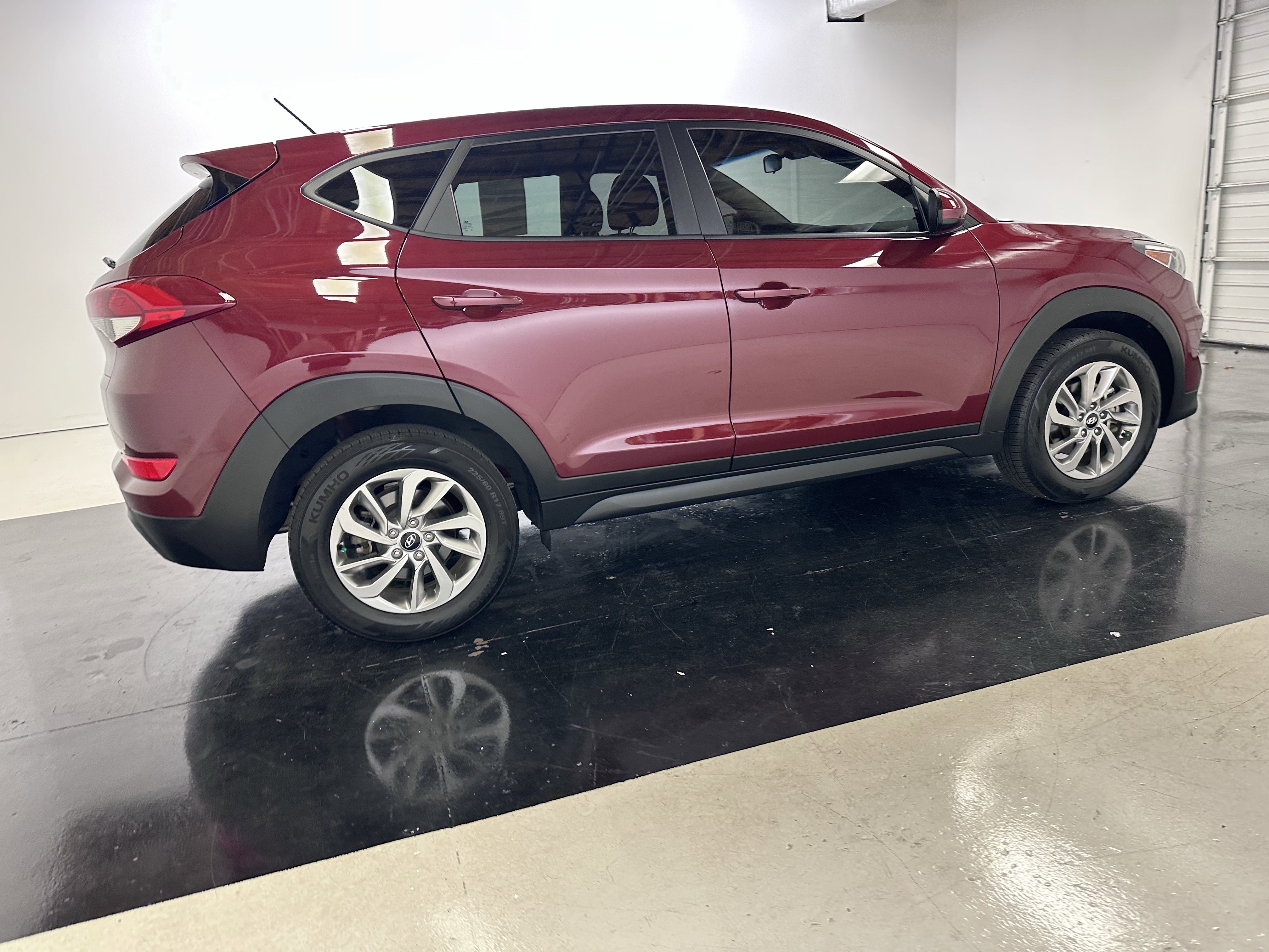 Used 2018 Hyundai Tucson SE image 15