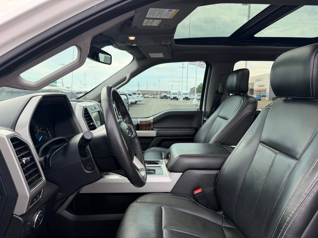 Used 2018 Ford F150 Lariat w/ Equipment Group 502A Luxury AWD/4WD image 9