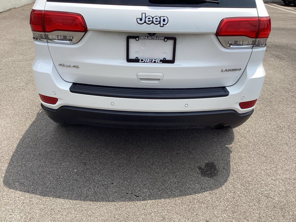 Used 2018 Jeep Grand Cherokee Laredo AWD/4WD image 20