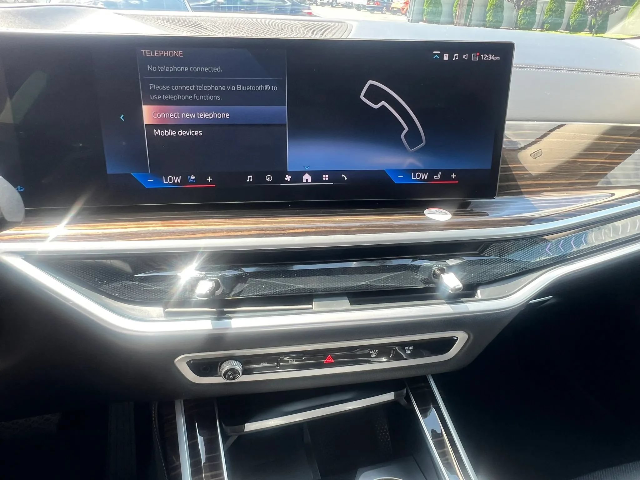 Used 2025 BMW X7 xDrive40i AWD/4WD image 25