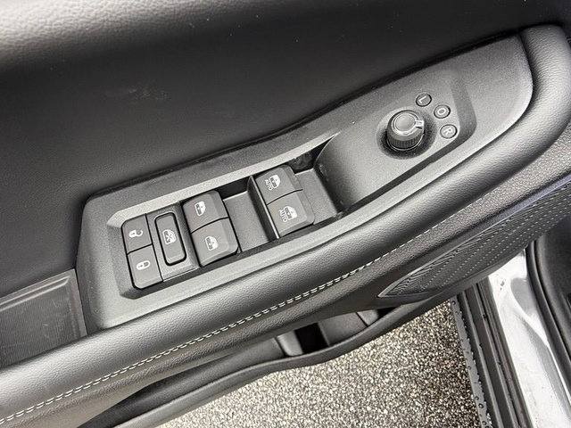 New 2026 Jeep Grand Cherokee Limited AWD/4WD image 14