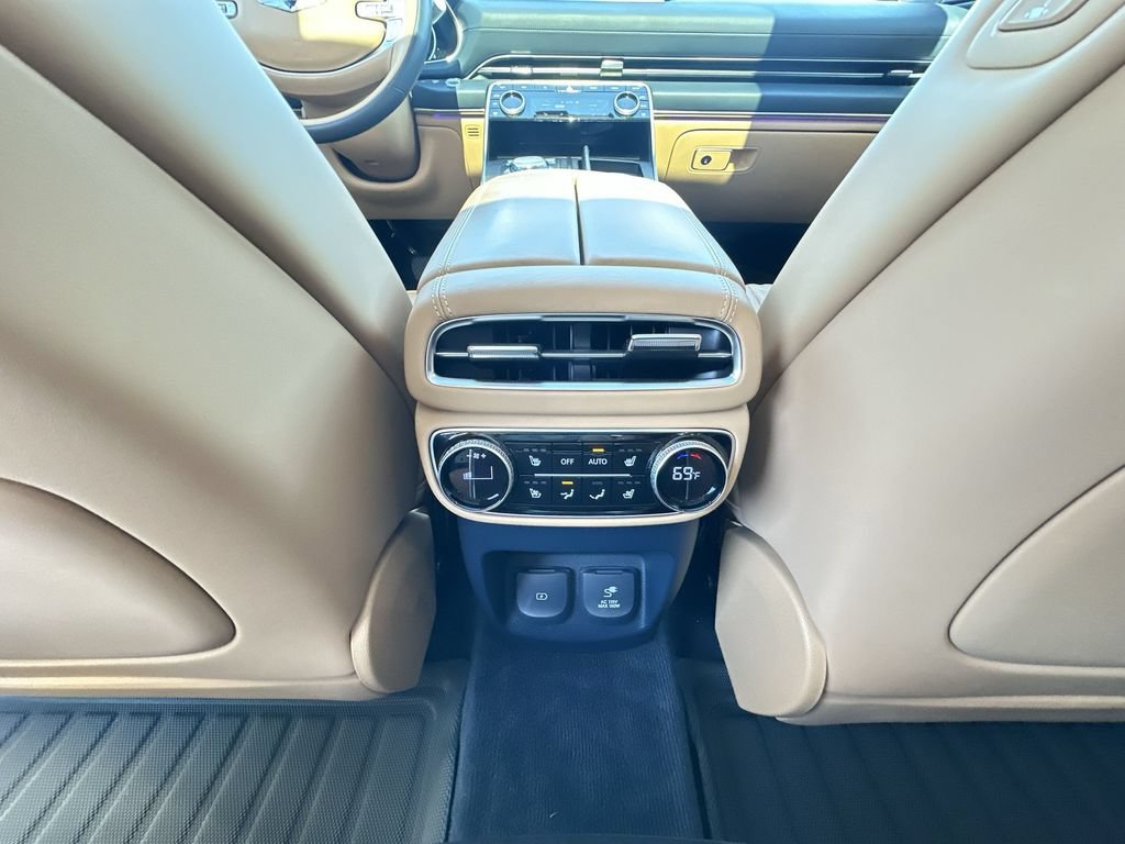 Used 2024 Genesis GV80 3.5T Prestige Signature AWD/4WD image 22