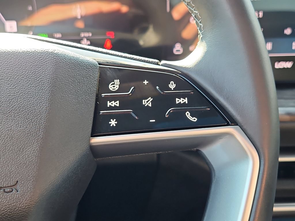 Certified 2025 Audi Q5 Premium Plus w/ Premium Plus AWD/4WD image 30