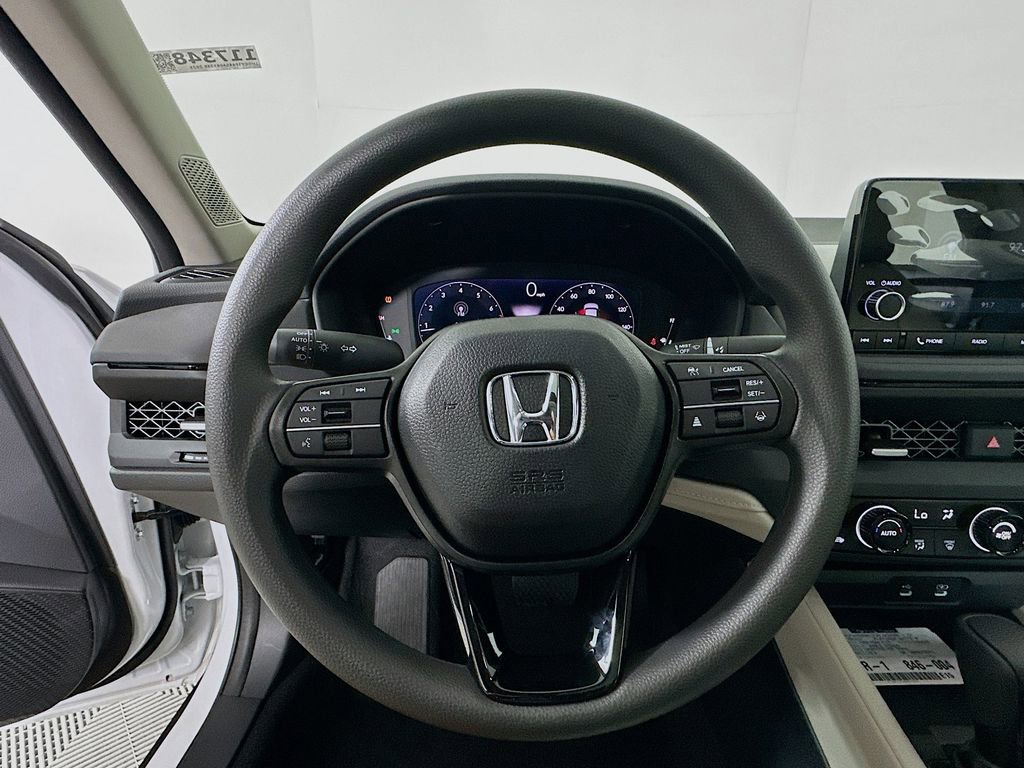 Certified 2025 Honda Accord SE image 18