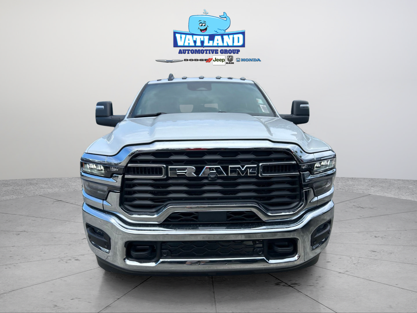 New 2026 RAM 2500 Tradesman w/ Chrome Appearance Group AWD/4WD image 8