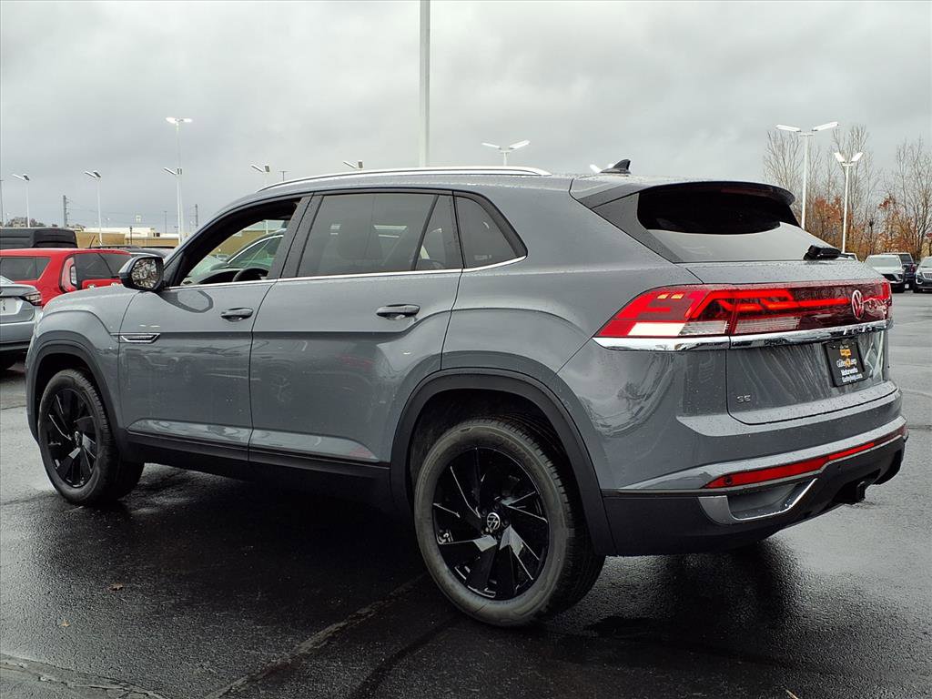 New 2026 Volkswagen Atlas Cross Sport SE image 8