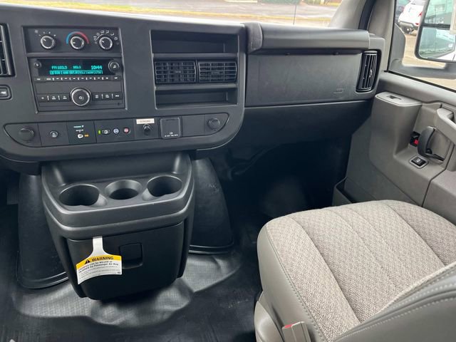 New 2025 Chevrolet Express 3500 w/ Power Convenience Package image 18