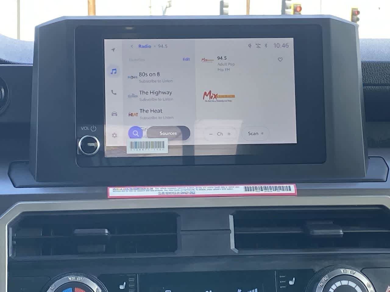 Certified 2024 Toyota Tacoma SR5 AWD/4WD image 32