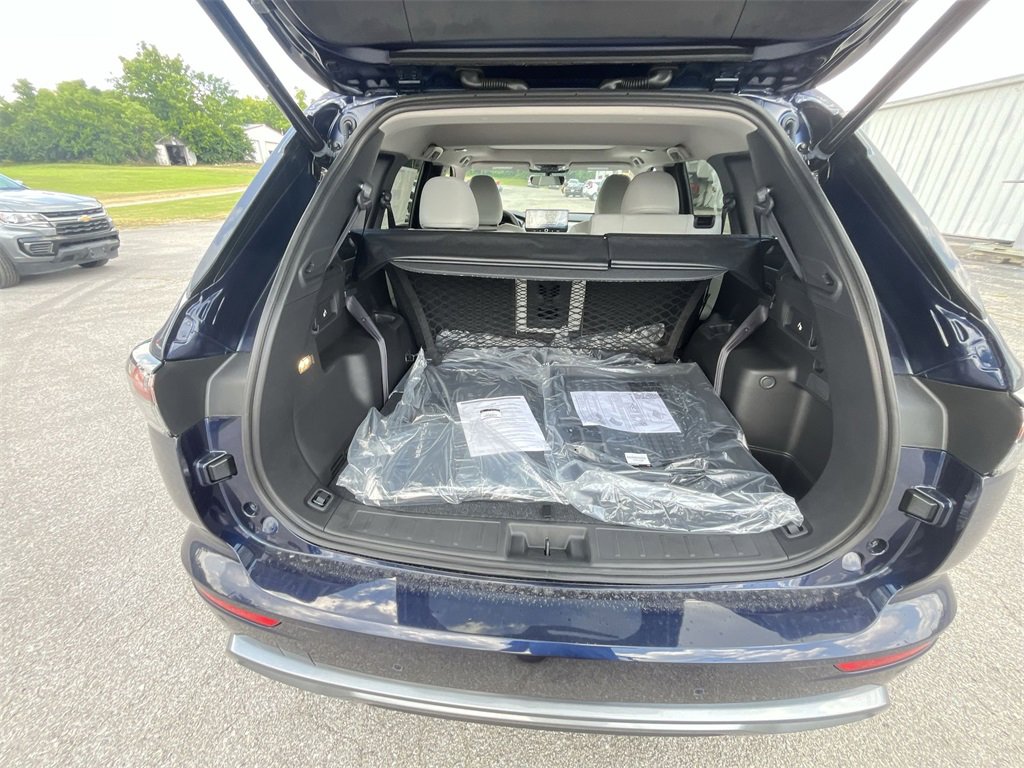 New 2025 Mitsubishi Outlander SE image 24