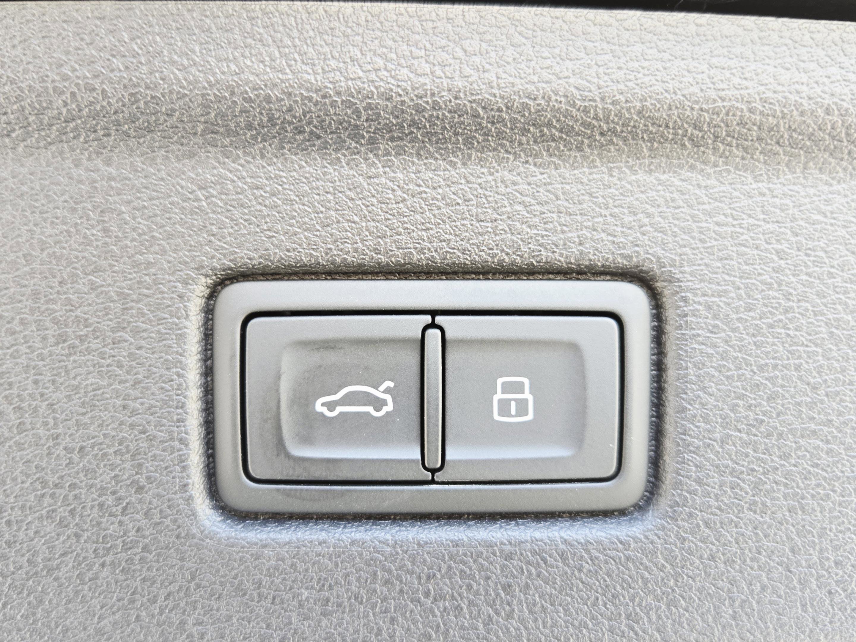 Used 2023 Audi S5 Premium Plus w/ Premium Plus Package image 16