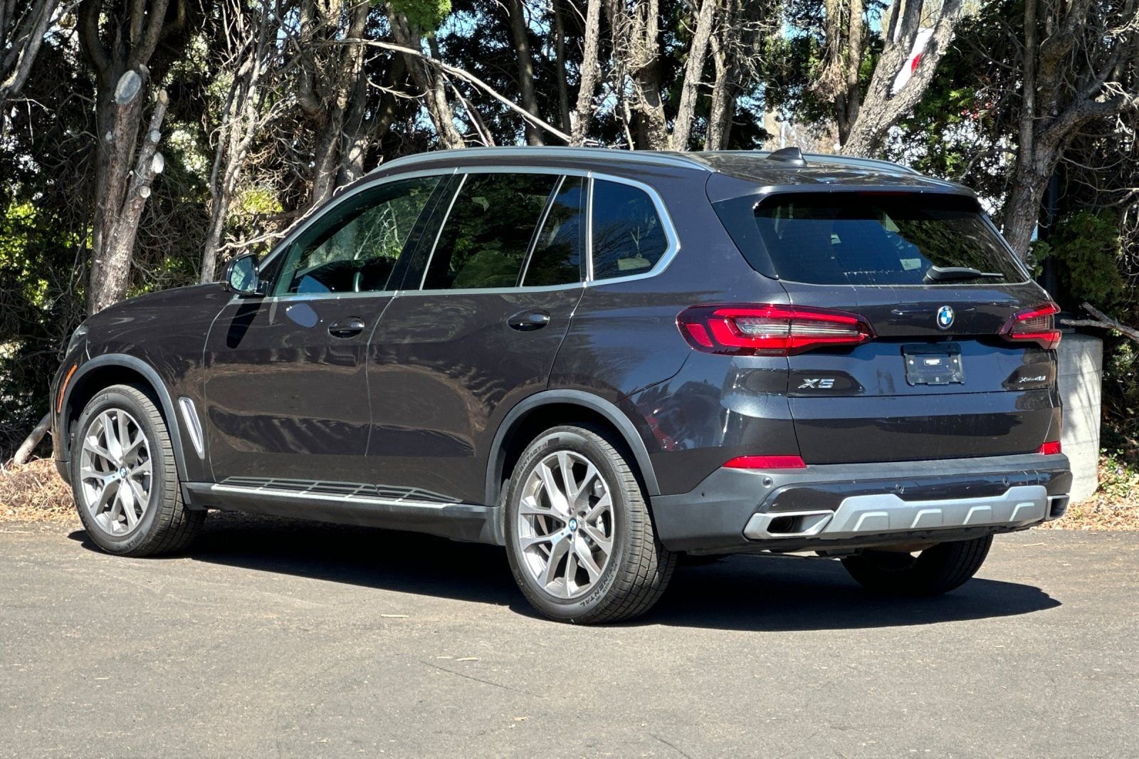 Used 2022 BMW X5 xDrive40i AWD/4WD image 6