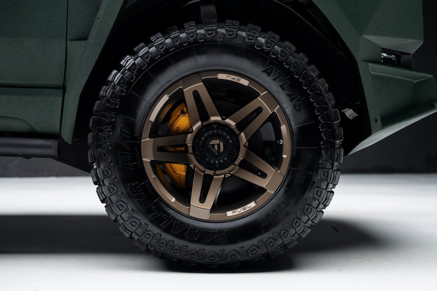 Used 2022 Rivian R1T Adventure image 34