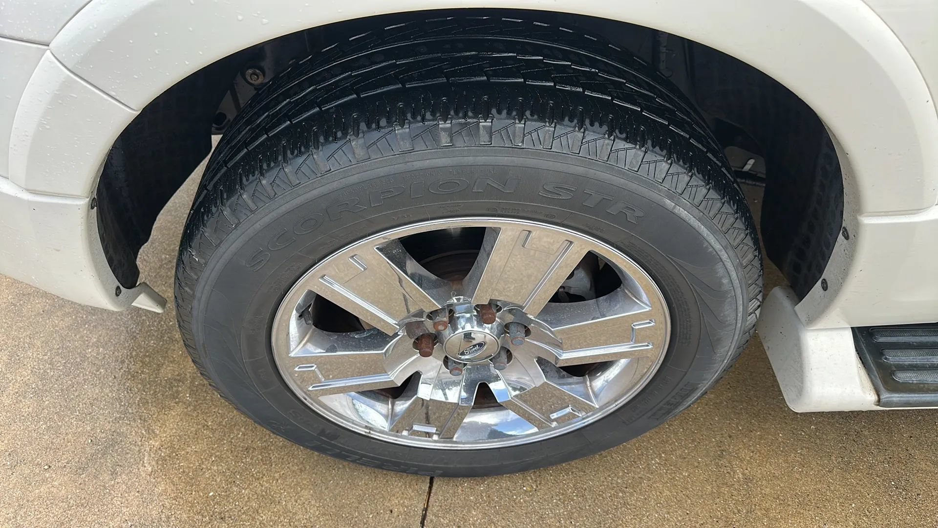 Used 2008 Ford Expedition Limited RWD image 9