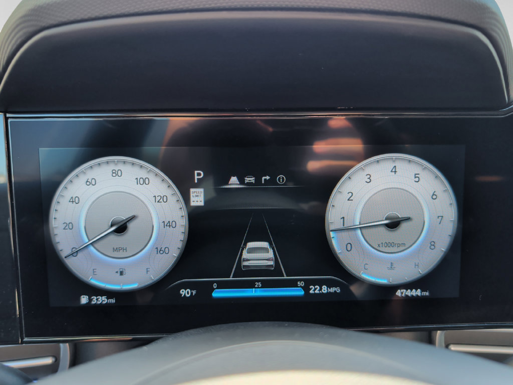 Used 2025 Hyundai Elantra Limited FWD image 10