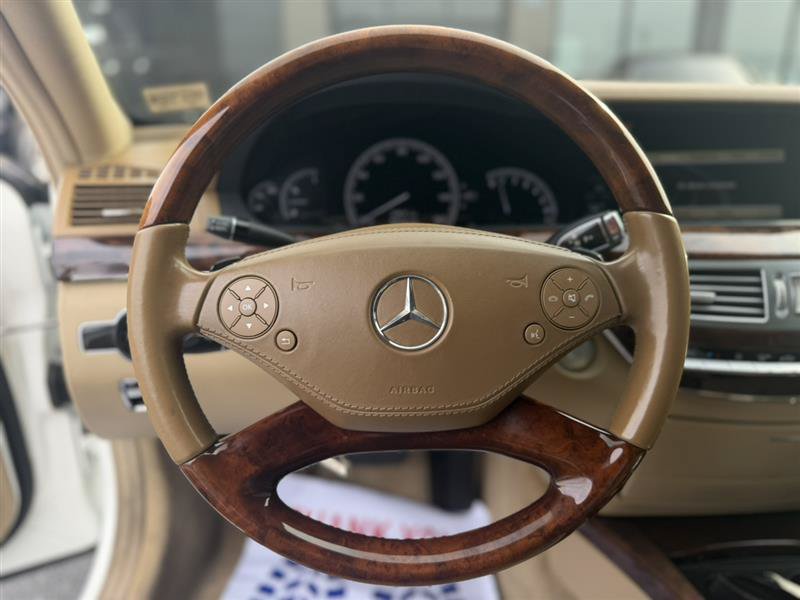Used 2010 Mercedes-Benz S 550 image 15
