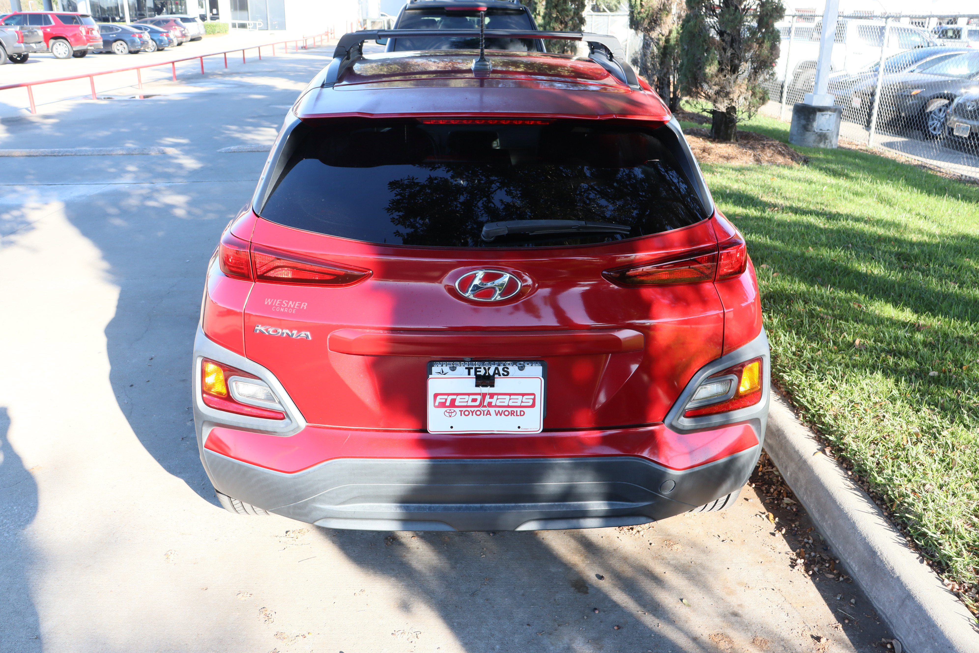Used 2018 Hyundai Kona SEL image 9