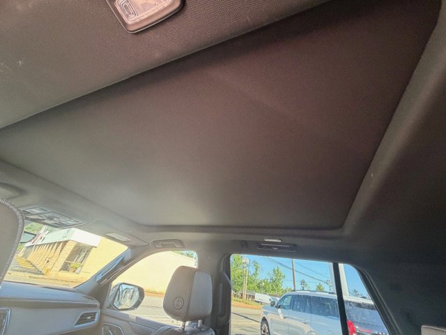 Used 2022 Chevrolet Tahoe High Country RWD image 13