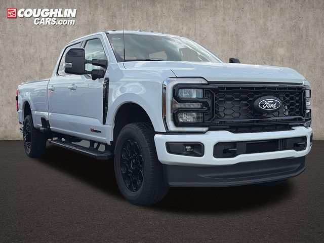 New 2027 Ford F350 Lariat w/ Black Appearance Package