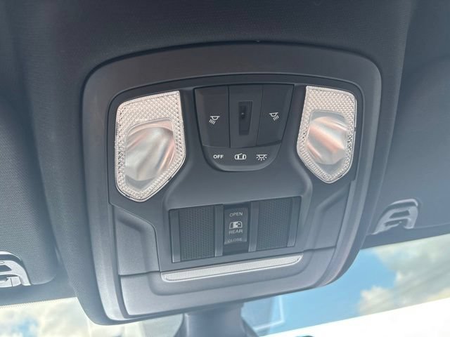 Used 2021 RAM 1500 Big Horn RWD image 12