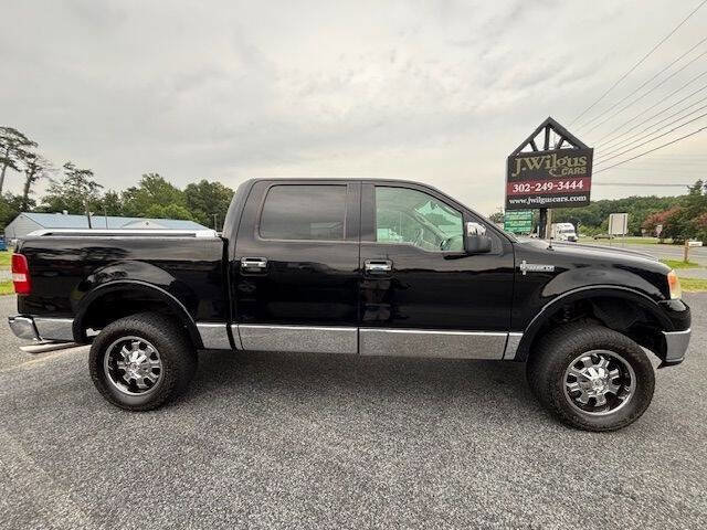 Used 2006 Lincoln Mark LT 4x4 image 2